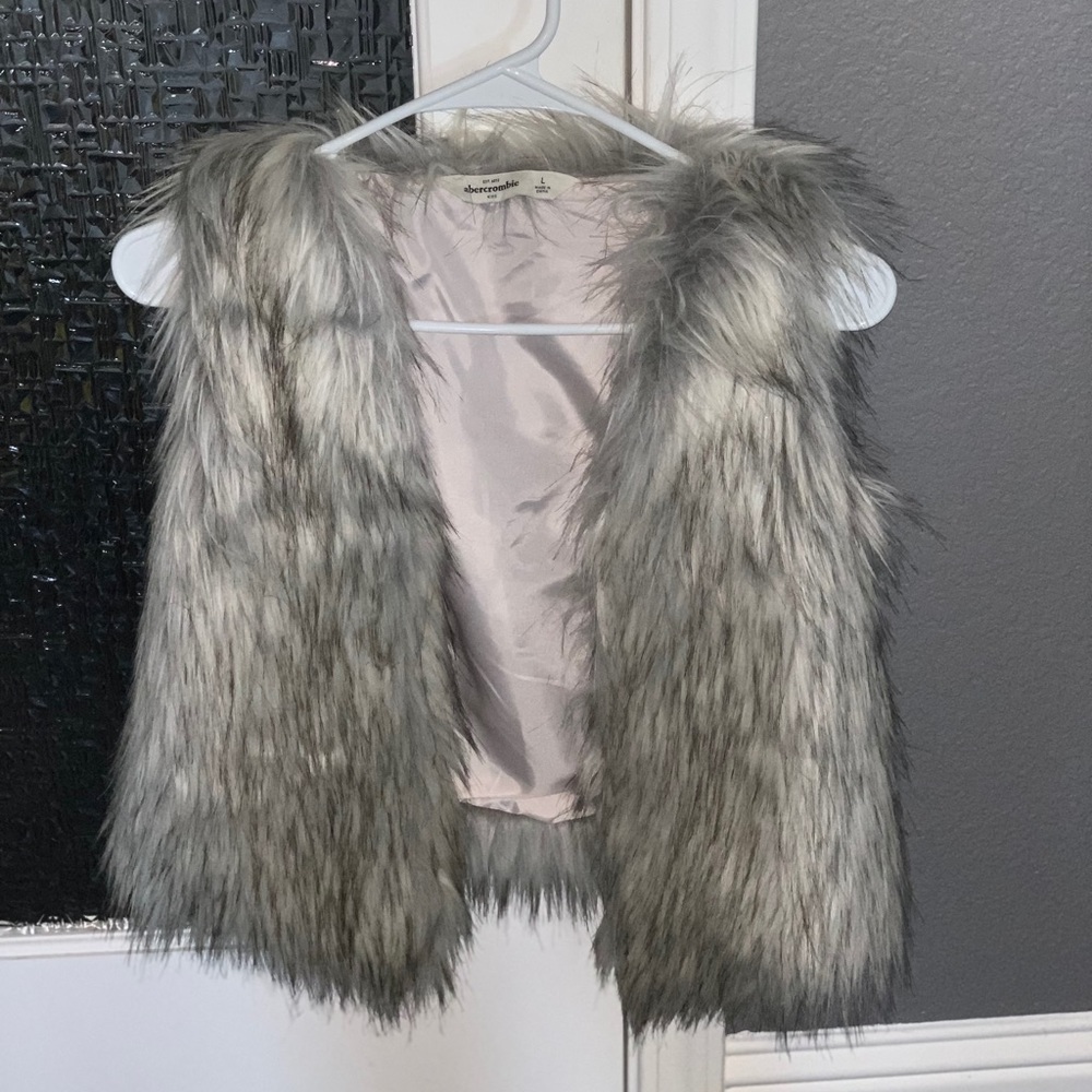 Abercrombie Kids Fur Vest